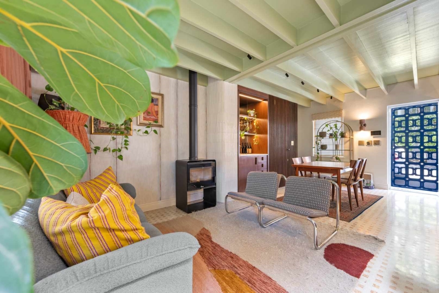 2 Bedroom Property for Sale in De Waterkant Western Cape